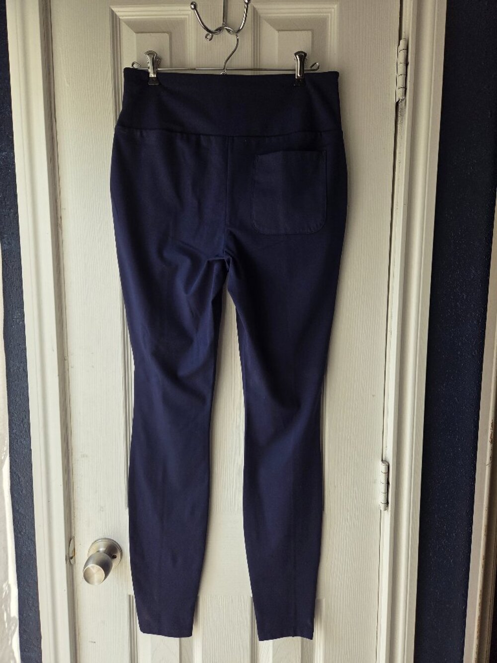 Isaac Mizrahi Soho Navy Leggings Medium